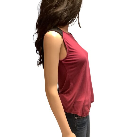 (6 for $25) Old Navy‎ Sleeveless Top with Inset Black Lace Size XS - Picture 3 of 5